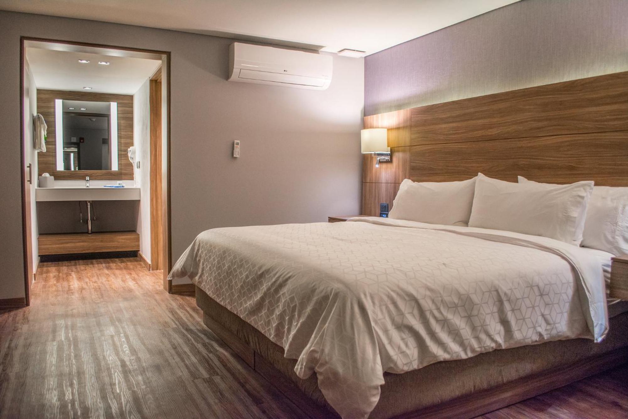 Holiday Inn Express Morelia By Ihg Eksteriør billede