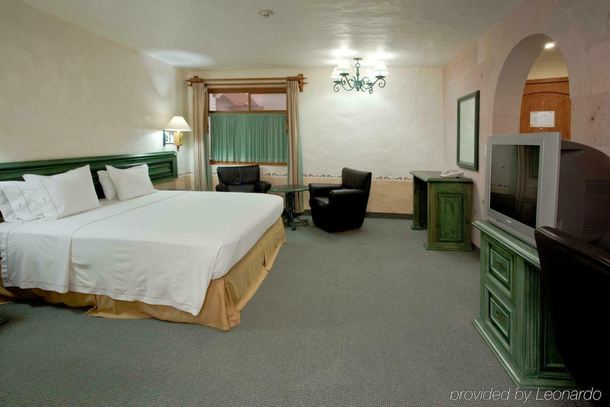 Holiday Inn Express Morelia By Ihg Eksteriør billede